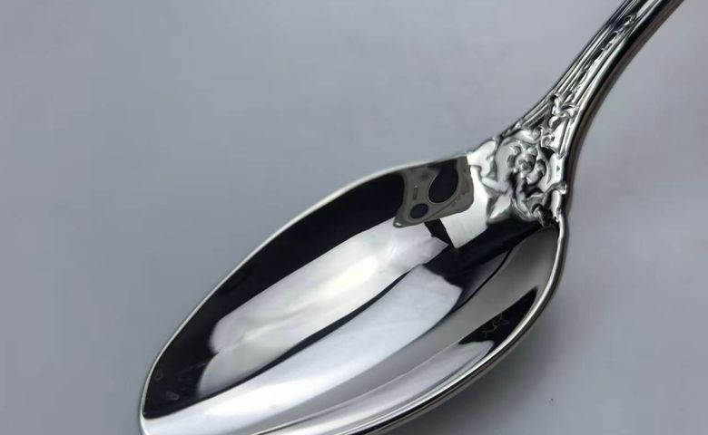 How to Choose Safe Stainless Steel Cutlery for Babies and Kids